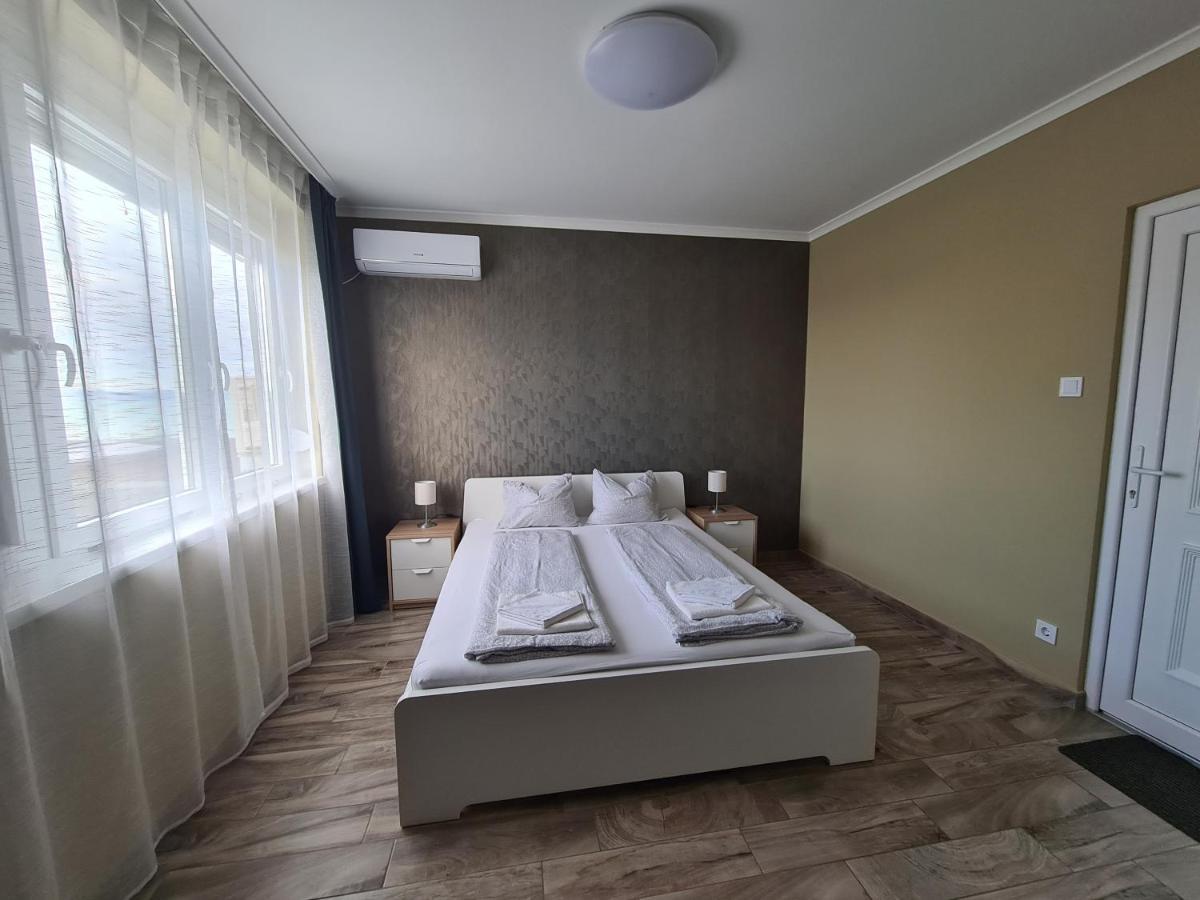 Surman Apartmanok Шиофок Экстерьер фото